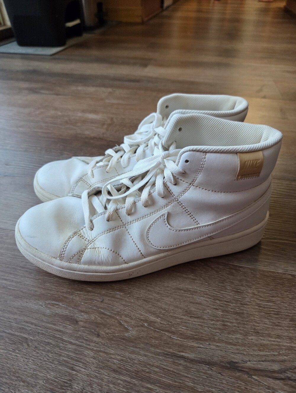 Nike White High Top Court Royal 2 Mid Womems Size 10